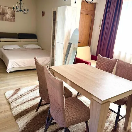 In Desi's House Apartman Obzor